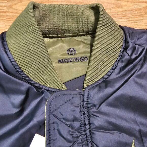 Nike Sportswear Big Swoosh Reversible Bomber Jacket Therma-FIT DD6055-326 - Picture 13 of 16